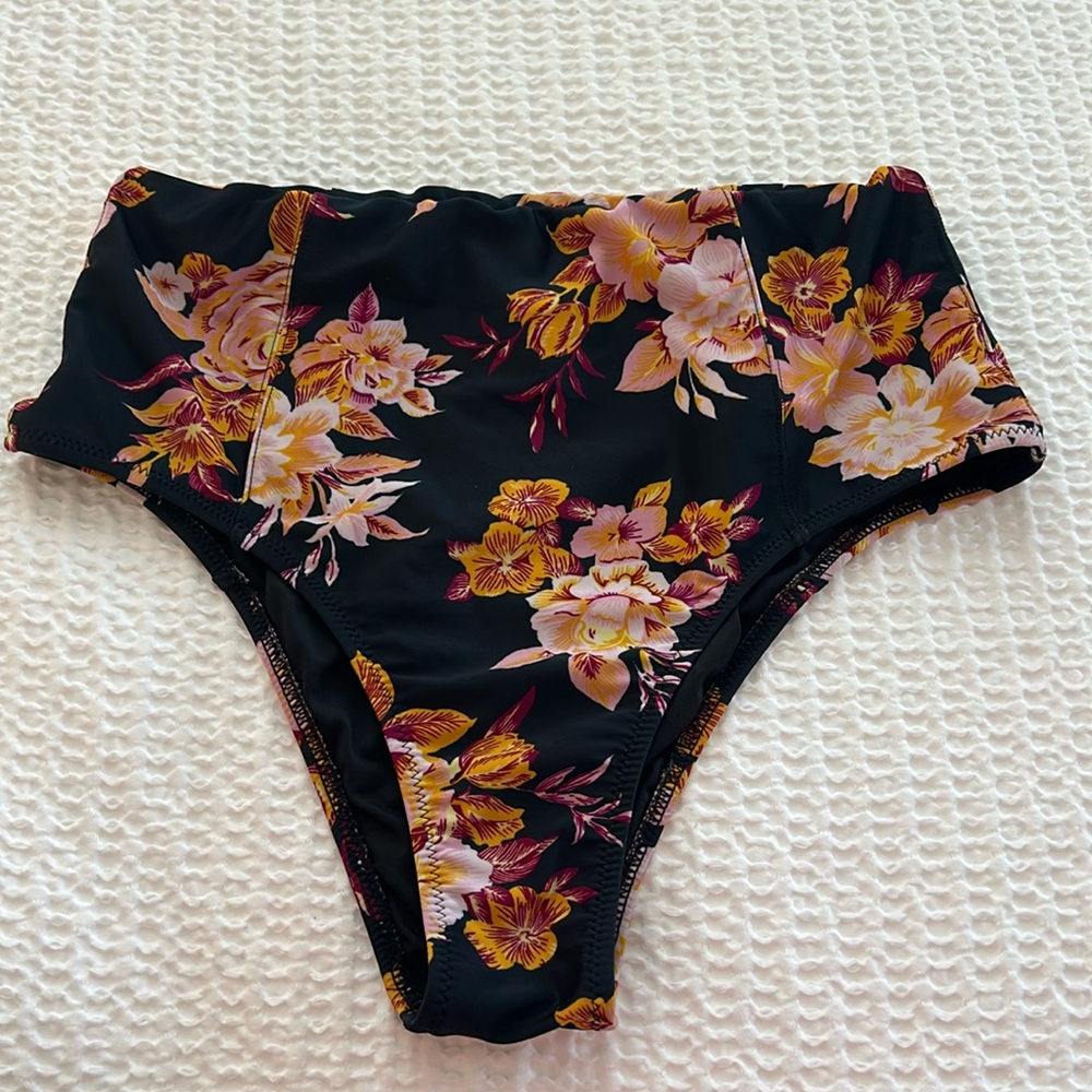 Black & floral print high waisted bikini bottoms